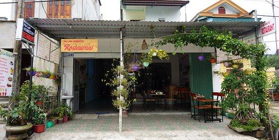 Ha Lan Homestay & Restaurant